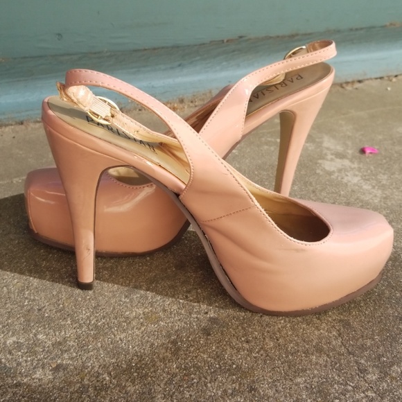 Heels - Picture 3 of 8